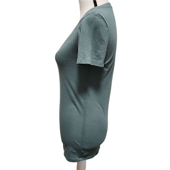 PINK Victoria's Secret Green Short Sleeve Tee - Picture 2 of 4